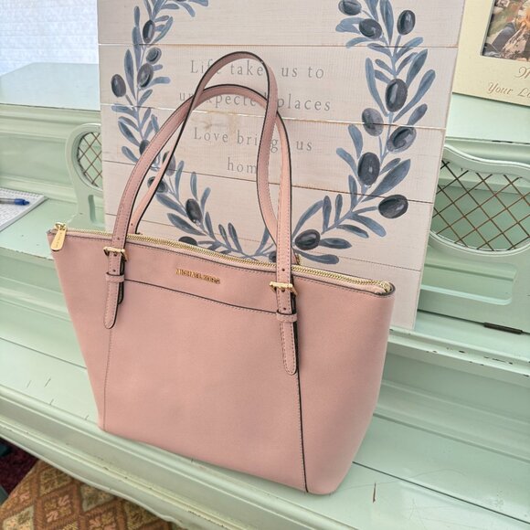 Michael Kors Large Top Zip Top Saffiano Leather Pink - Picture 1 of 12